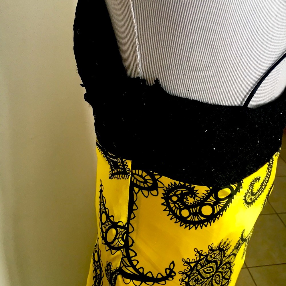 Long Dress - Picture 4 of 6